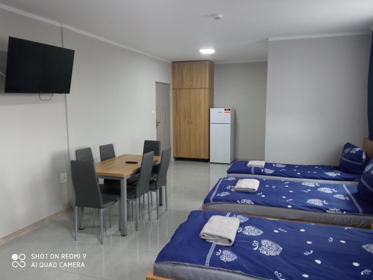 Hostel Czerwony Szafir Grodzisk Grodzisk Mazowiecki Exteriér fotografie