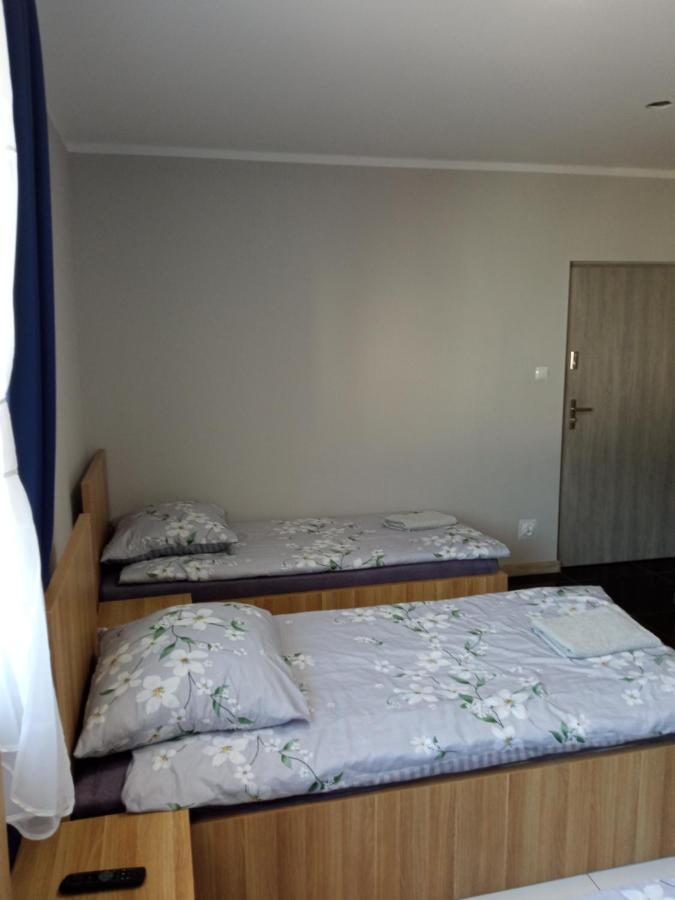 Hostel Czerwony Szafir Grodzisk Grodzisk Mazowiecki Exteriér fotografie